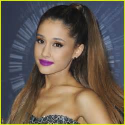 naked ariana grande|Ariana Grande NUDE Leaked Pics and PORN Video! ( 2020 )